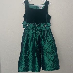 Sweet Heart Rose Girl Holiday Dress Size 6X